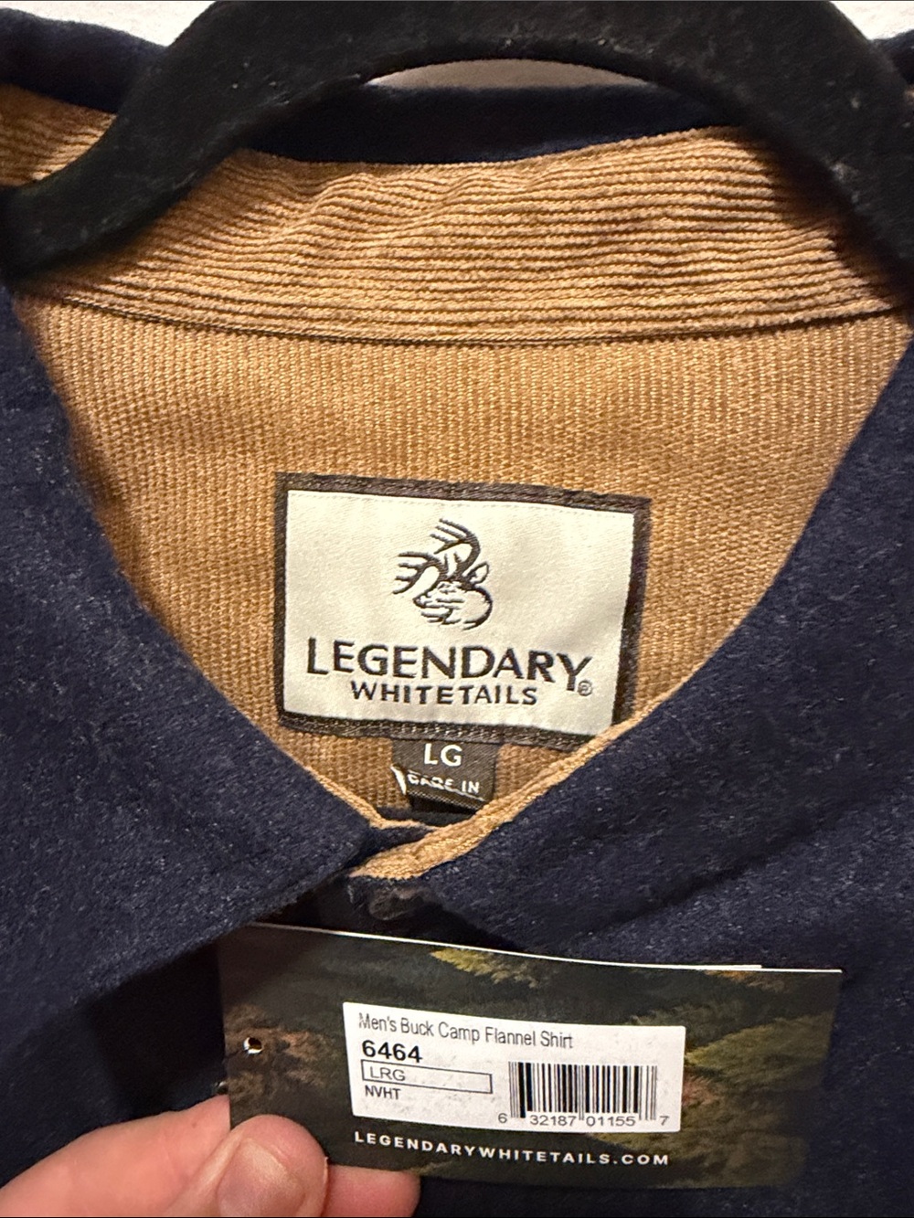 Legendary Whitetails Navy Button-Front Shirt Jacket with Contrast Lining - Picture 2 of 4